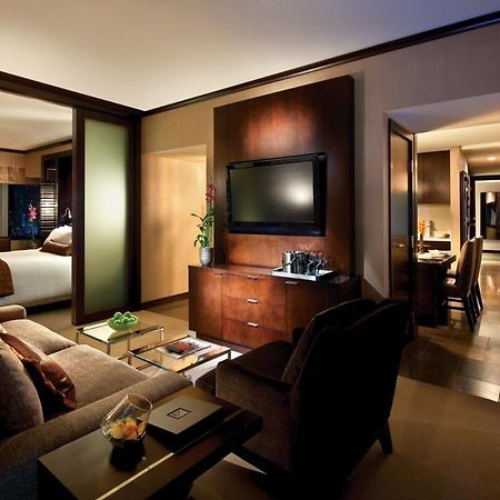 Vdara Hotel & Spa At Aria Las Vegas By Suiteness エクステリア 写真
