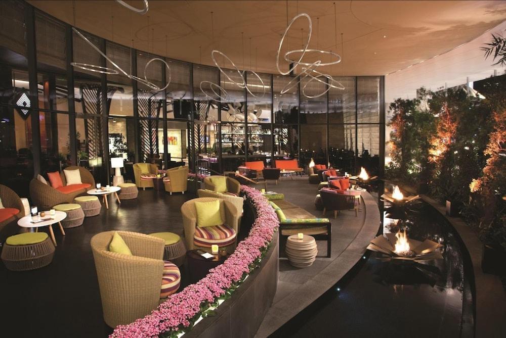 Vdara Hotel & Spa At Aria Las Vegas By Suiteness エクステリア 写真