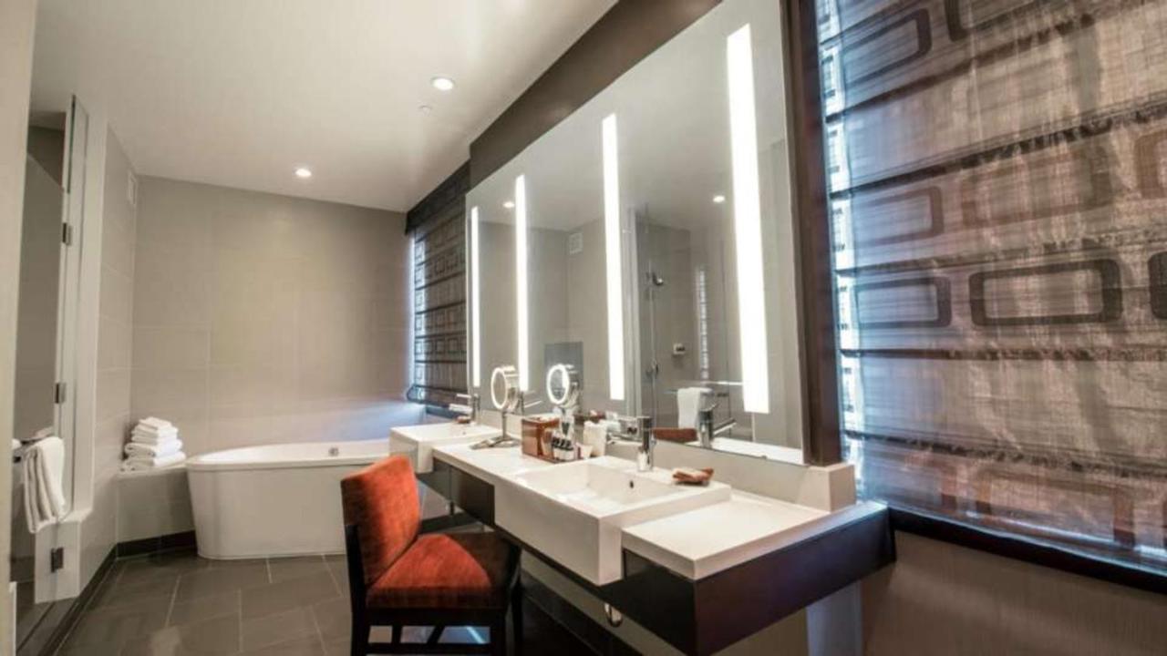 Vdara Hotel & Spa At Aria Las Vegas By Suiteness エクステリア 写真